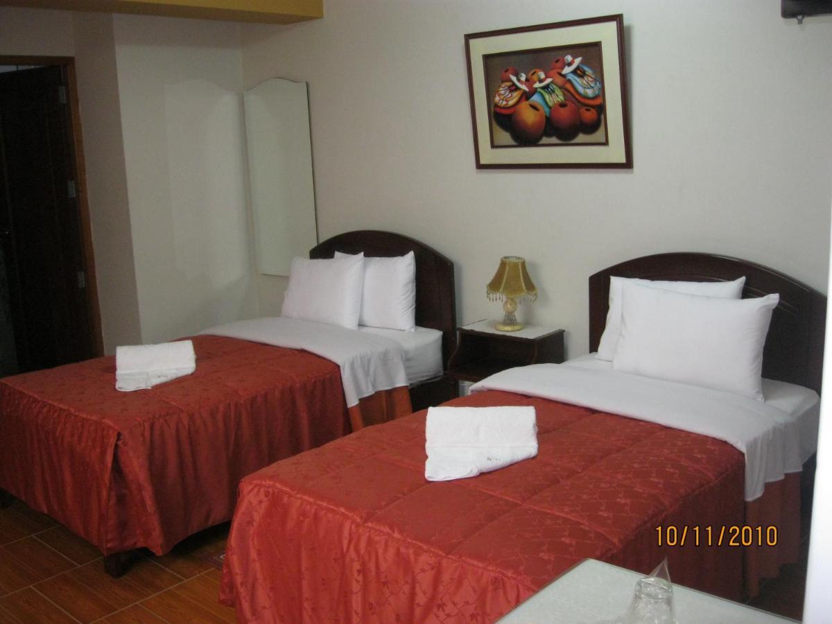 Hotel Plaza Bolognesi 344 Trujillo Kültér fotó