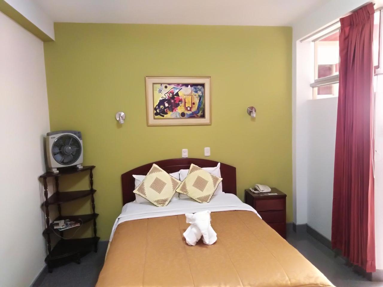 Hotel Plaza Bolognesi 344 Trujillo Kültér fotó